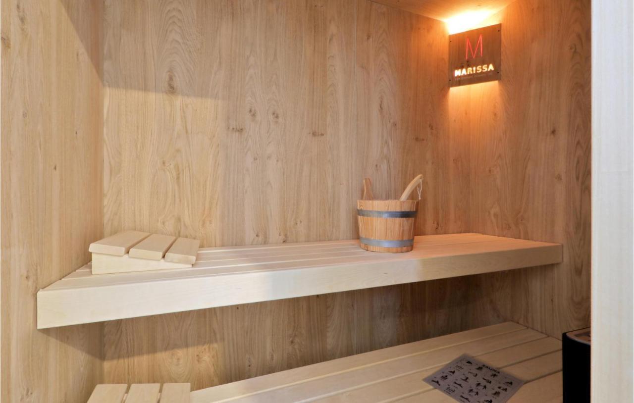 3 Bedroom Stunning Home In Lembruch-Duemmer See Exteriör bild