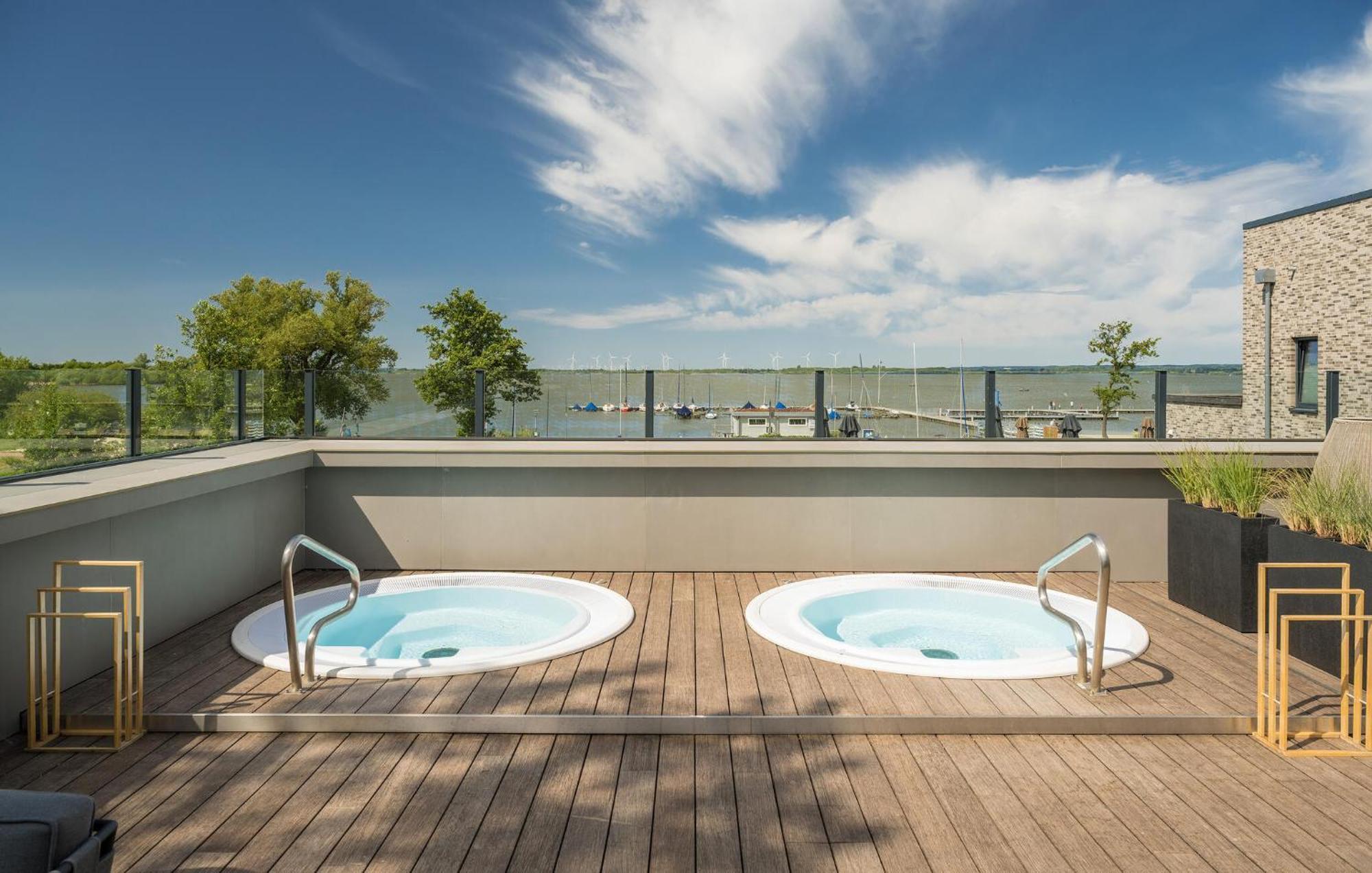 3 Bedroom Stunning Home In Lembruch-Duemmer See Exteriör bild